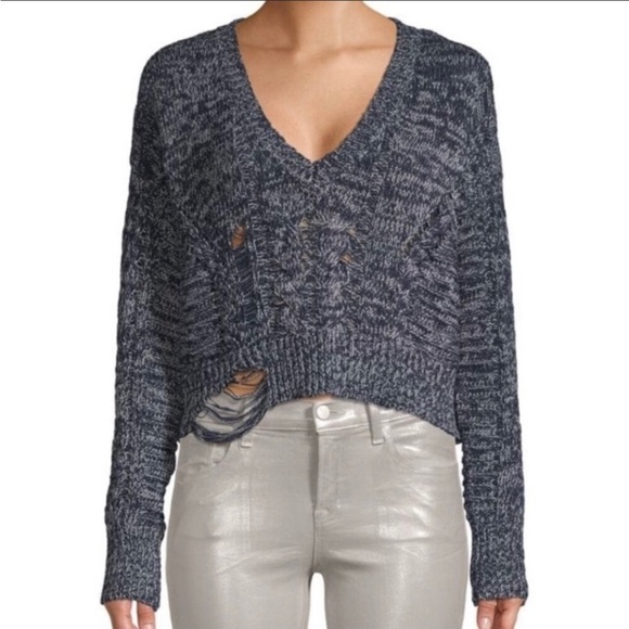 Wildfox v-neck knit distressed sweater - Picture 1 of 11